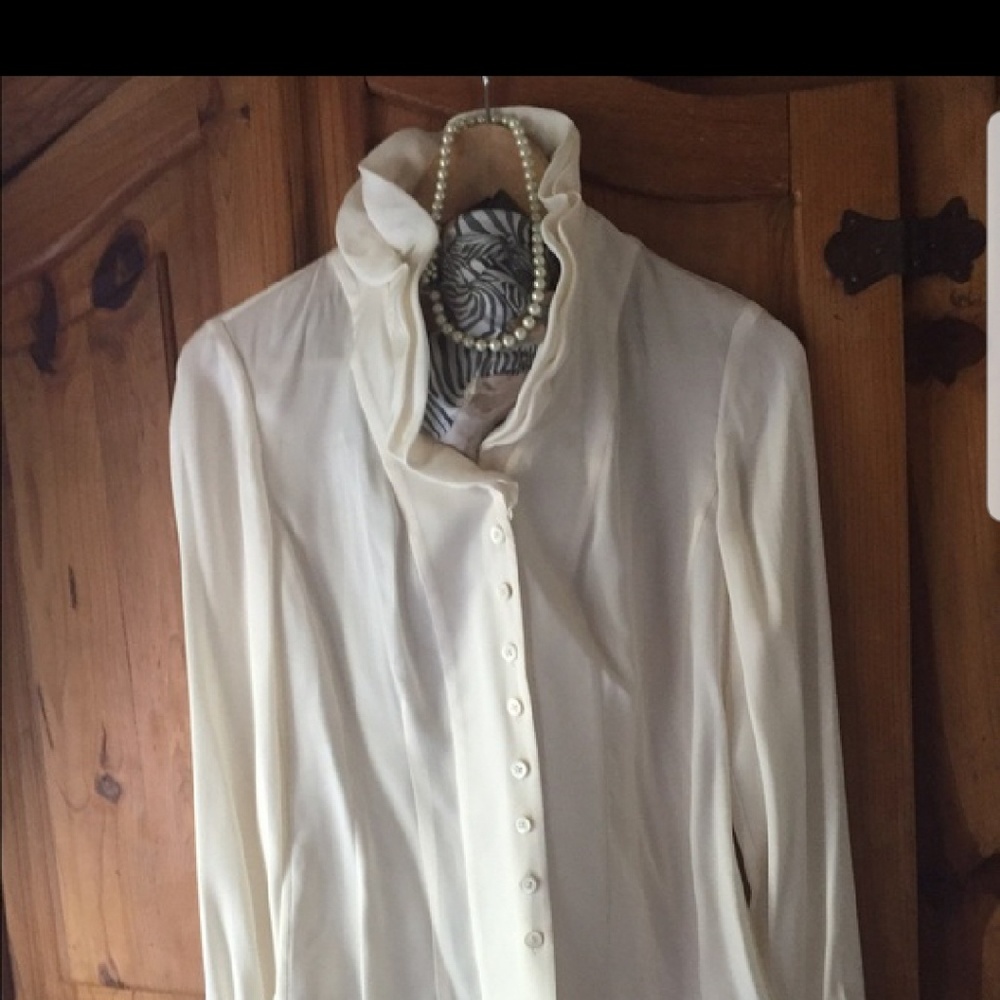 Elegant Brooks Brothers Silk Blouse